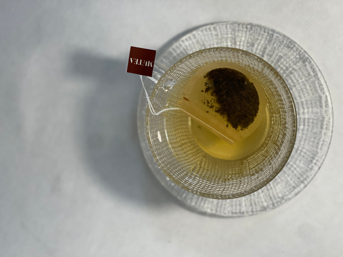 đ” Tisanes et infusions : Quelle diffĂ©rence ?